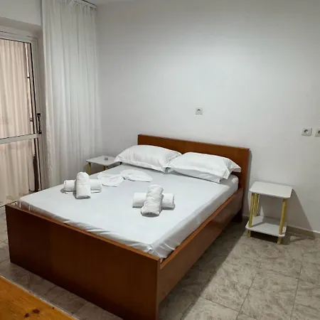 Center Sarande
